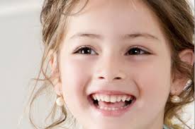 رویش زودهنگام دندان اطفال در بدو تولد طبیعی است